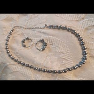 Sterling Native Pearls Necklace w earrings